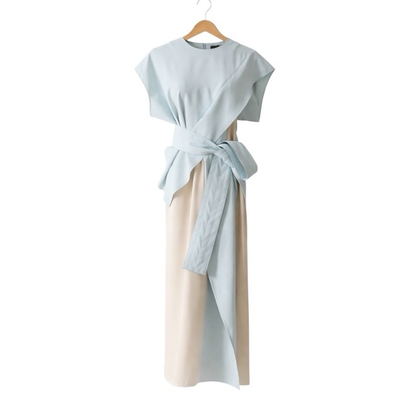 Verstile Tie Dress The Hae - Picture 7 of 9